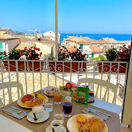 Residenza Il Barone Bed & Breakfast Tropea