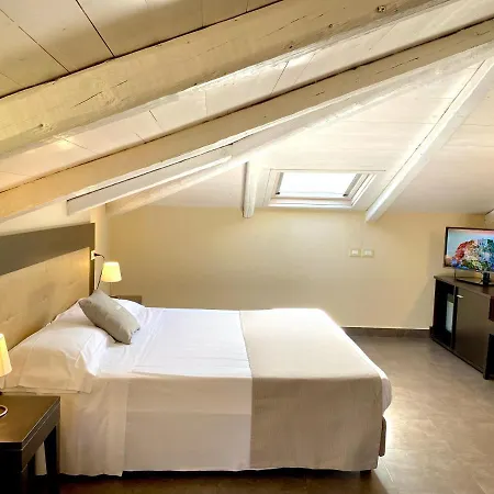 فندق مبيت وإفطار Residenza Il Barone 4*