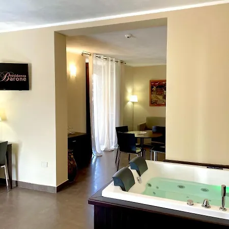Residenza Il Barone فندق مبيت وإفطار 4*