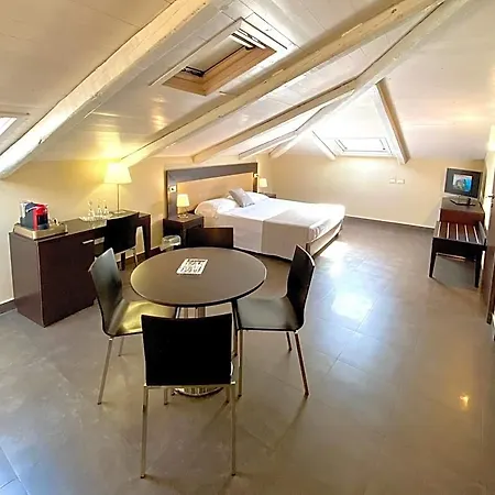 Residenza Il Barone Bed & Breakfast 4*