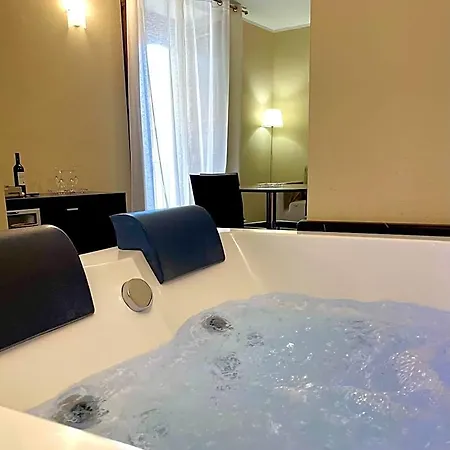 Residenza Il Barone Bed & Breakfast 4*