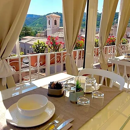 Bed & Breakfast Residenza Il Barone 4*