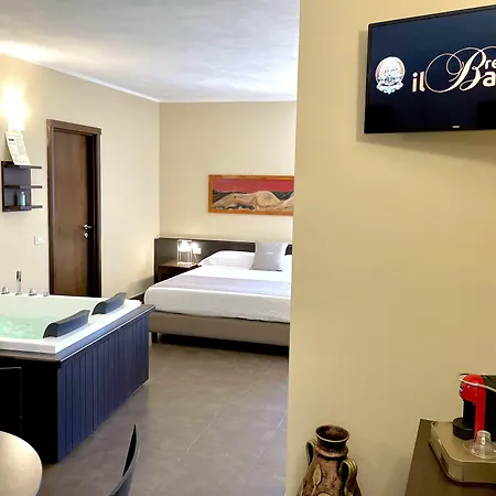 Residenza Il Barone Bed & Breakfast 4*