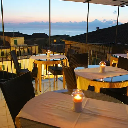 Bed & Breakfast Residenza Il Barone 3*