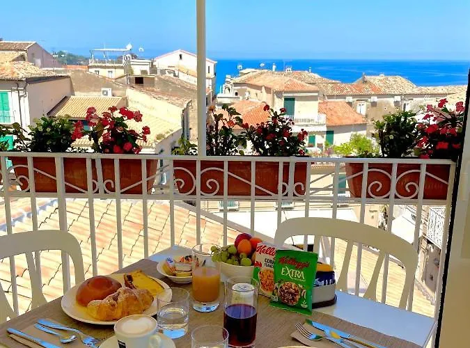 Residenza Il Barone Bed & Breakfast Tropea